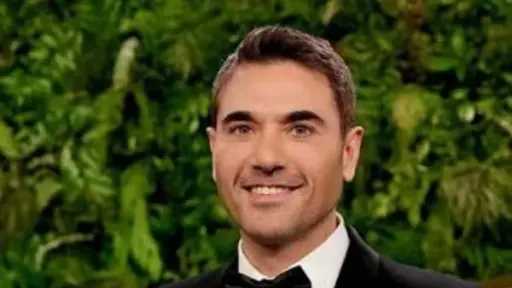 أحمد عز يعود إلى الدراما الإذاعية في رمضان 2026 عبر مسلسل «الفهلوي»