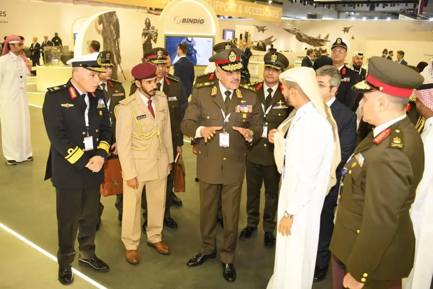 مشاركة رئيس الأركان فى فعاليات معرض ومؤتمر الدوحة للدفاع البحري