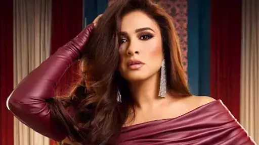 ”بصور عريانة”ياسمين عبد العزيز تُعبر عن استيائها من الحملات الإلكترونية قبيل عرض مسلسلها الجديد