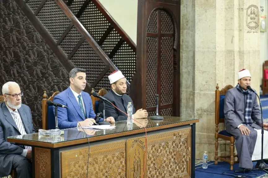 ملتقى السيرة النبوية بالجامع الأزهر: حياة الإمام علي نموذج للشجاعة والمروءة لنشأته في بيت النبوة