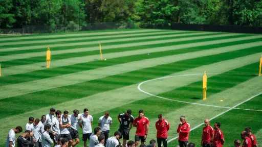 الأهلي ينهي تدريباته استعدادًا لموقعة يانج أفريكانز بدوري... الأهلي ينهي تدريباته استعدادًا لموقعة يانج أفريكانز بدوري أبطال إفريقيا