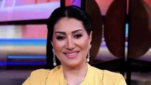 وفاء عامر بإطلالة أنيقة وتكشف كواليس دورها الأصعب... وفاء عامر بإطلالة أنيقة وتكشف كواليس دورها الأصعب في «السرايا الصفرا» قبل رمضان 2026