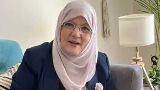 شمس البارودي بعد نجاتها من حادث سير مروع:... شمس البارودي بعد نجاتها من حادث سير مروع: اللطف الإلهي أنقذنا