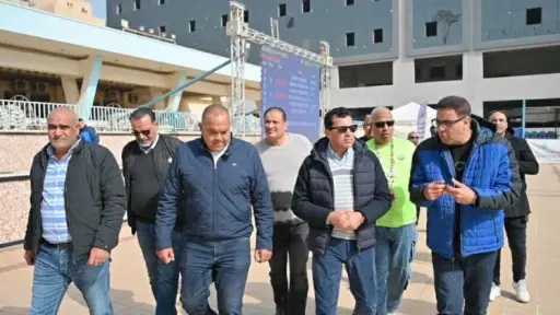 وزير الرياضة يشهد منافسات بطولة القاهرة للسباحة بالزعانف وزير الرياضة يشهد منافسات بطولة القاهرة للسباحة بالزعانف