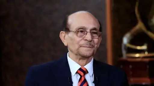 محمد صبحي يُنقل إلى المستشفى إثر وعكة صحية... محمد صبحي يُنقل إلى المستشفى إثر وعكة صحية مفاجئة