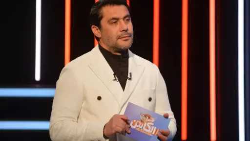 أحمد حسن يرد على ميدو: «يجب عليك الاعتذار للجيل الذهبي.. ولو سحر وزئبق أحمر كنا صعدنا كأس العالم»