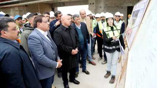 شاهد.. كامل الوزير يتفقد أعمال مشروع الخط الأول من شبكة القطار الكهربائي السريع