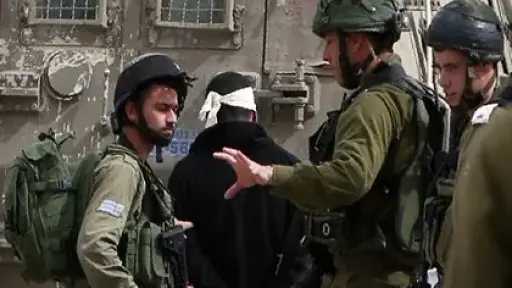 جيش الاحتلال يعتقل 9 فلسطينيين خلال حملة مداهمات في بيت أمر وكفر قدوم