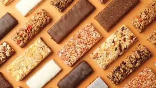 دراسة تحذر من ألواح البروتين.. تفاصيل