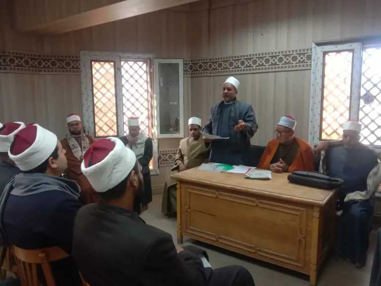 البحوث الإسلامية: جولة ميدانية للإدارة العامة للتوجيه بالمجمع لمتابعة سير العمل الدعوي بوعظ قنا