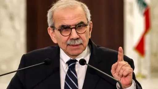 رئيس الوزراء اللبناني لـ ماكرون: ملتزمون بتطبيق خطة... رئيس الوزراء اللبناني لـ ماكرون: ملتزمون بتطبيق خطة حصر السلاح