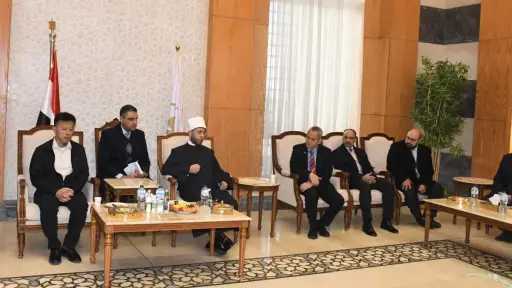 وزير الأوقاف يستقبل رئيس اللجنة الوطنية لمسلمي الفلبين| تفاصيل