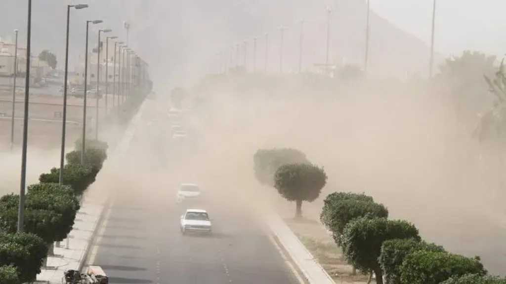 طقس الغد .. الأرصاد: رياح مثيرة للرمال والأتربة في هذه المناطق