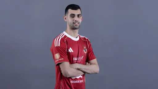 هل يشارك بلعمري مع الأهلي أمام دجلة بالدوري؟.. توروب يحسم الأمر