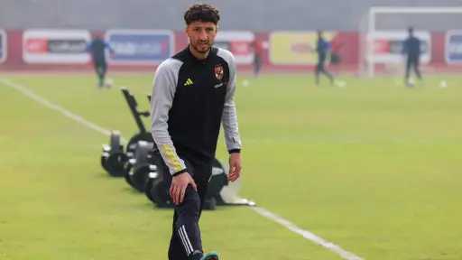 مستحقات وسام أبو علي تقترب من الأهلي وكولومبوس يطمئن قبل انطلاق الموسم