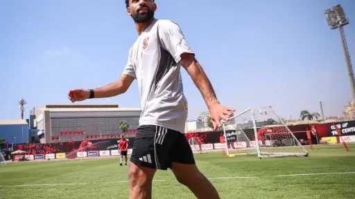 الأهلي يرفض عروض قطرية وخليجية لرحيل مروان عطية الأهلي يرفض عروض قطرية وخليجية لرحيل مروان عطية