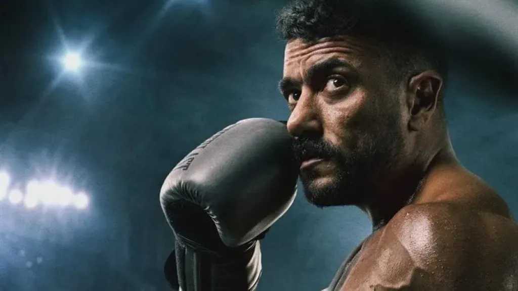 أحمد العوضي يشارك جمهوره بأغنية مسلسله الجديد «علي كلاي» مع رحمة محسن