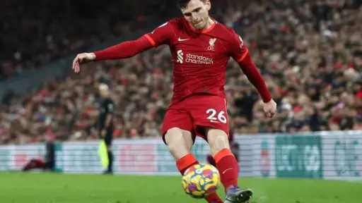 حسم الأمر.. ليفربول يغلق الباب أمام رحيل روبرتسون إلى توتنهام