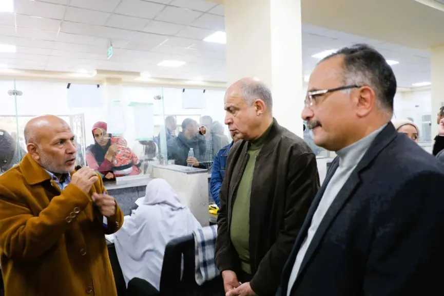 محافظ المنيا يتفقد المركز التكنولوجي بقرية طنبدى ويؤكد: تطوير الخدمات الرقمية أولوية لتخفيف الأعباء عن الأهالي