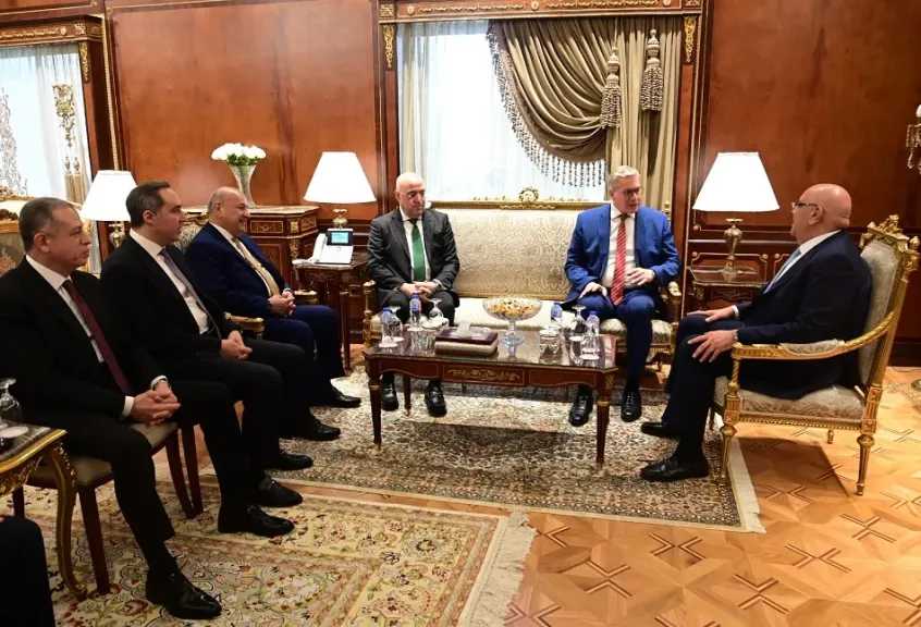 رئيس مجلس النواب يستقبل وزير البترول