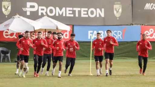 كاف يعلن طاقم تحكيم مباراة الأهلي ويانج أفريكانز في دوري أبطال إفريقيا