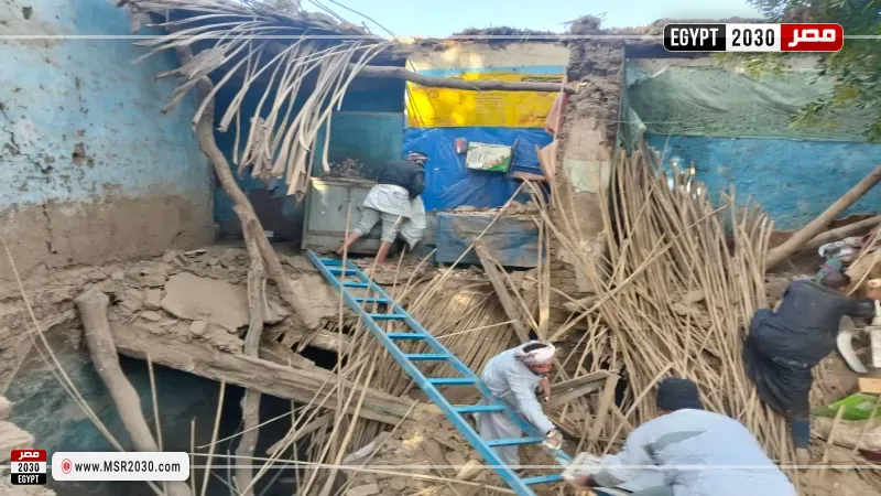 انهيار منزل بقرية جزيرة الكروم جنوب الأقصر