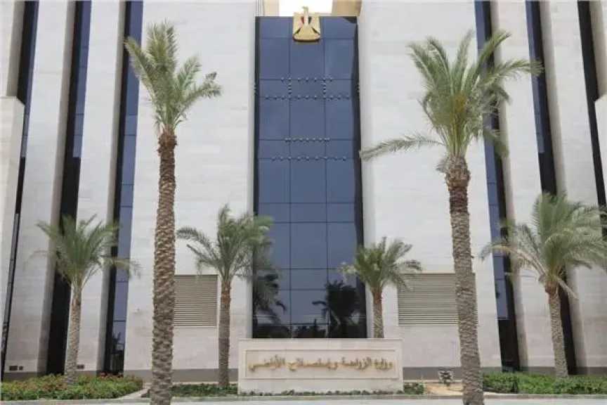 ”الزراعة” تنفي رصد جراد صحراوي بـ ”بئر العبد” في سيناء