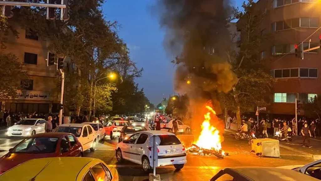 فدية لاستلام الجثامين.. الأمم المتحدة تفضح انتهاكات إيران ضد المحتجين