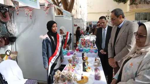 محافظ قنا يفتتح معرض الأسر المنتجة للحرف التراثية واليدوية