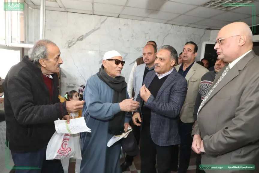 جولة مفاجئة لمحافظ الشرقية لعيادات المبرة للتأمين الصحي بمدينة الزقازيق