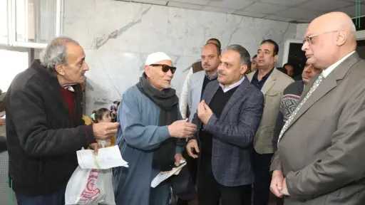 جولة مفاجئة لمحافظ الشرقية لعيادات المبرة للتأمين الصحي... جولة مفاجئة لمحافظ الشرقية لعيادات المبرة للتأمين الصحي بمدينة الزقازيق