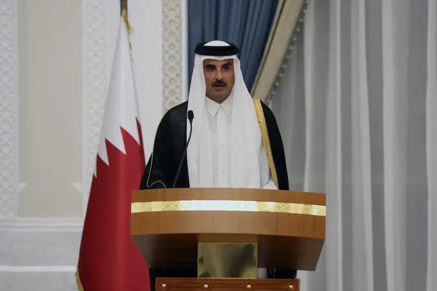 أمير قطر يستقبل الفريق البرهان لبحث تعزيز العلاقات الثنائية والسلم في السودان