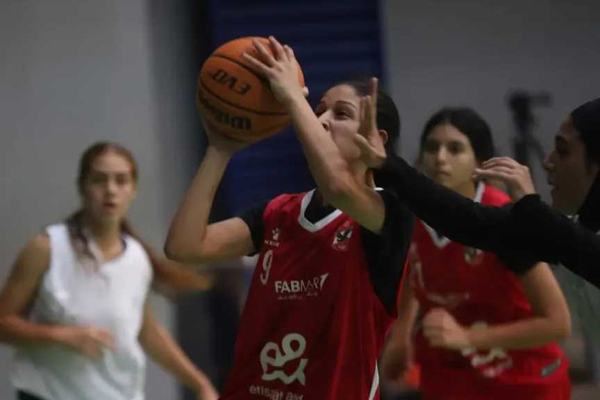 ‏«سيدات سلة الأهلي» يواجه هليوبوليس في نهائي دوري المنطقة