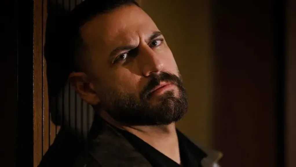 نيقولا معوض يشارك جمهوره أحدث جلسة تصوير ويواصل تألقه دراميًا في «سلمى» و«الأميرة»