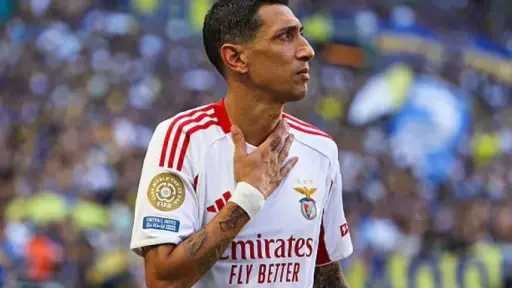 دي ماريا يكشف أسرار مسيرته: من الحلم بحراسة المرمى إلى ألقاب لا تُنسى