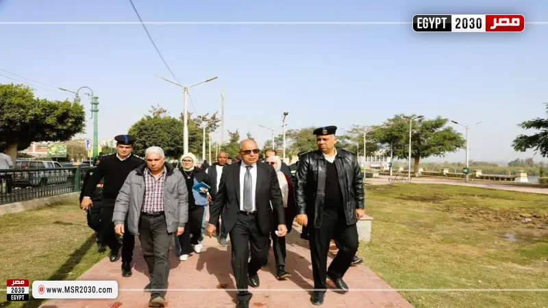 جانب من جولة المحافظ