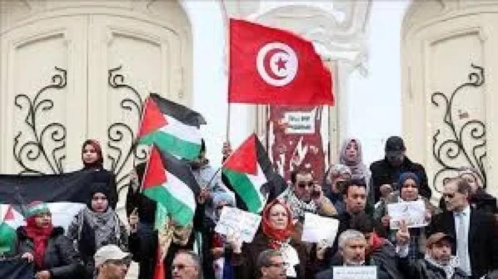 تونس تعفي الجرحى الفلسطينيين من رسوم متأخرة للإقامة