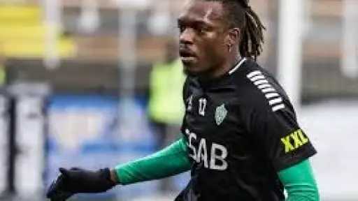 الغندور يكشف التفاصيل المالية لإعارة كامويش إلى الأهلي