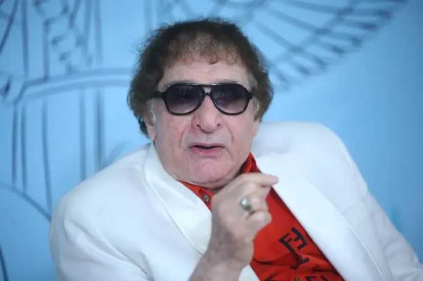 نقابة المهن التمثيلية تعلن نقل محيي إسماعيل إلى دار إقامة كبار الفنانين بعد استقرار حالته الصحية