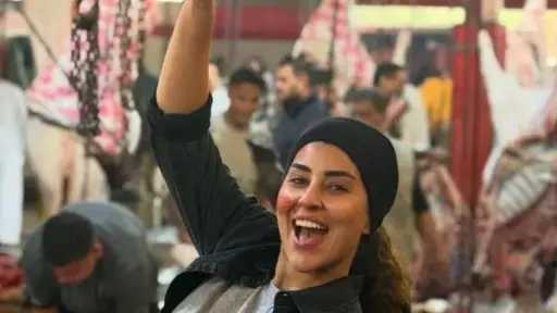 آيتن عامر تثير الجدل بإطلالة مفاجئة بلا مكياج... آيتن عامر تثير الجدل بإطلالة مفاجئة بلا مكياج وتستعد لرمضان 2026