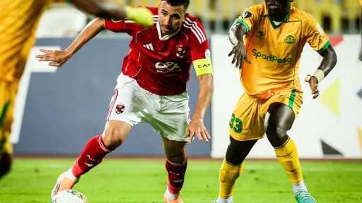 الأهلي يستعد لمواجهة حاسمة ضد يانج أفريكانز بدوري... الأهلي يستعد لمواجهة حاسمة ضد يانج أفريكانز بدوري أبطال إفريقيا
