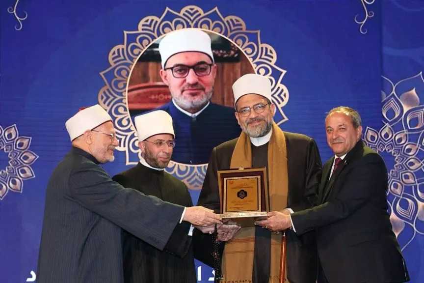 وزير الأوقاف ومحافظ بورسعيد يفتتحان النسخة التاسعة من مسابقة بورسعيد الدولية لحفظ القرآن الكريم والابتهال الديني