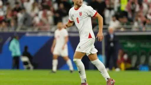 بعد تعثر صفقة الفاخوري.. الأهلي يتحرك لحسم موهبة... بعد تعثر صفقة الفاخوري.. الأهلي يتحرك لحسم موهبة واعدة