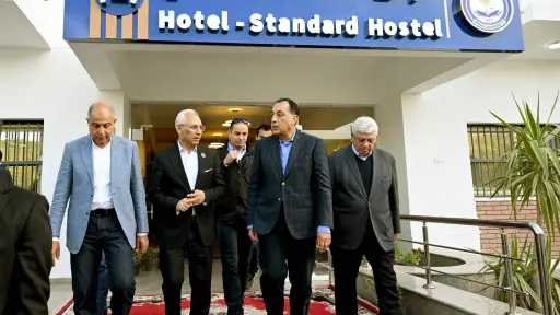 رئيس الوزراء يفتتح أول فنادق جامعة المنيا