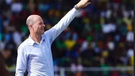 توروب: تعليماتي وراء التعادل أمام يانج أفريكانز.. وسعيد... توروب: تعليماتي وراء التعادل أمام يانج أفريكانز.. وسعيد بروح لاعبي الأهلي