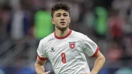 الحسين الأردني يوجه الشكر للأهلي وبيراميدز وسيراميكا لاهتمامهم... الحسين الأردني يوجه الشكر للأهلي وبيراميدز وسيراميكا لاهتمامهم بضم عودة الفاخوري