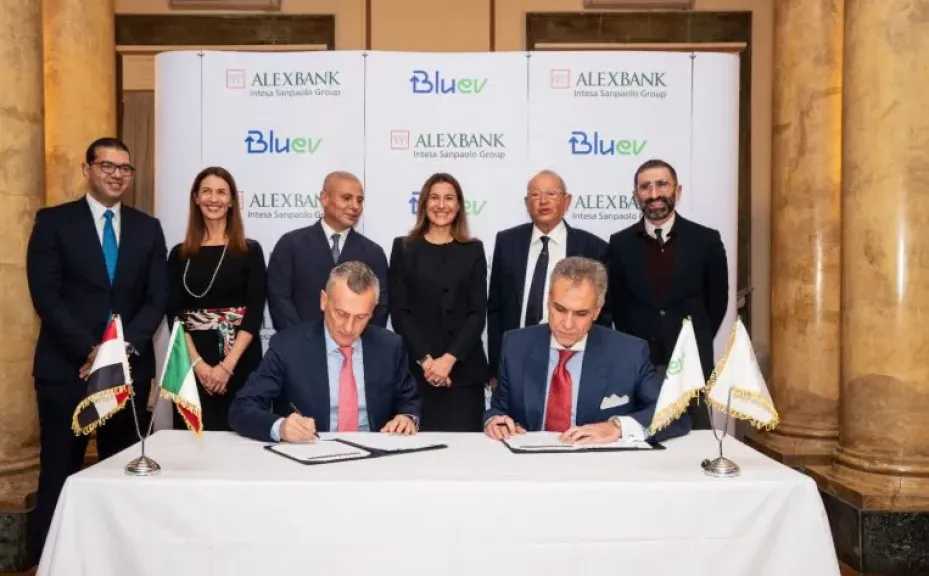 بنك الإسكندرية يوقع مذكرة تفاهم مع شركة «بلو إي ڤي» لتمويل الدراجات الكهربائية