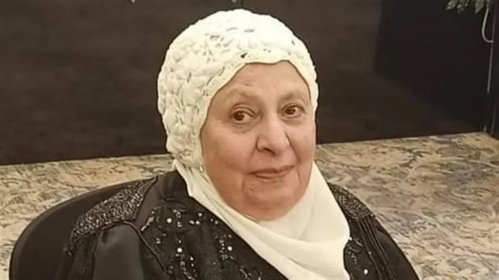 الإعلامية القديرة فاطمة طاهر