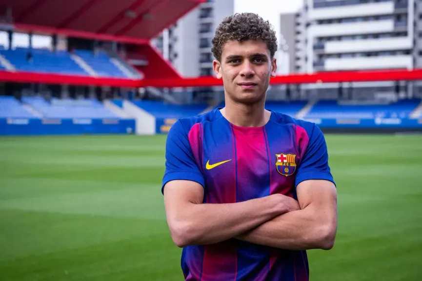 تشكيل برشلونة تحت 19 أمام هويسكا في الدوري الإسباني للشباب .. موقف حمزة عبد الكريم