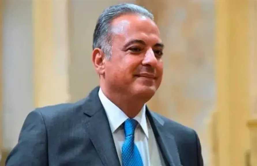 وزير الثقافة اللبناني يفتتح معرض كتاب الأطفال